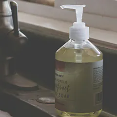 Gentle dish soap for carpet cleaning